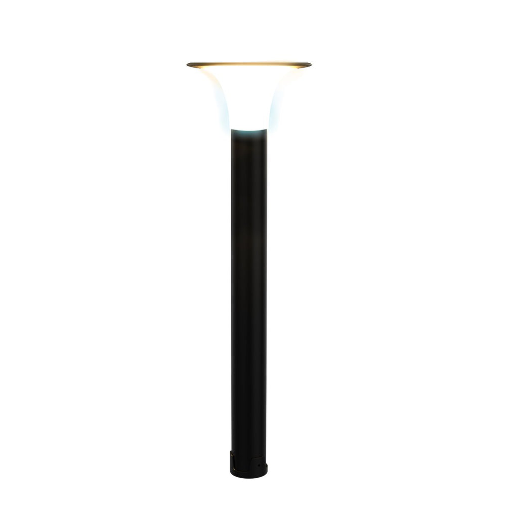 SONNE II mini poste solar LED negro con cabezal tipo trompeta encendido, fondo blanco
