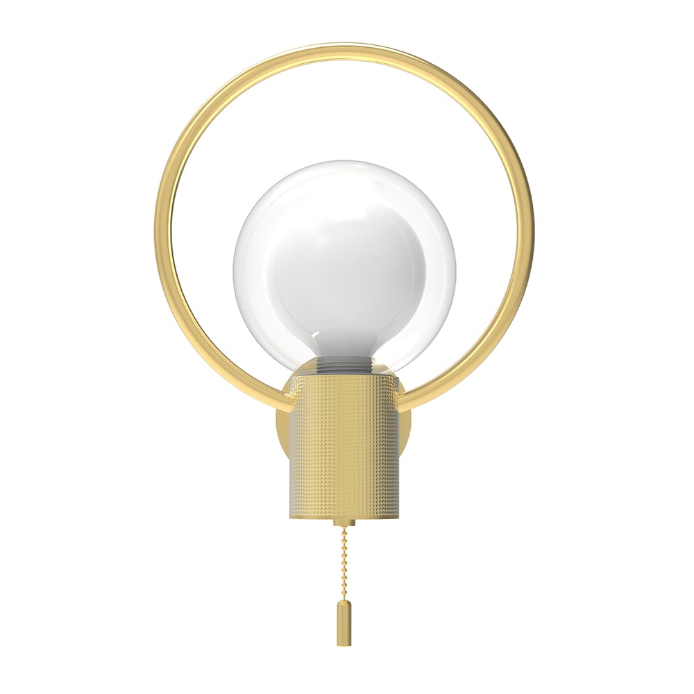 CIRCA, arbotante LED dorado de aro con globo de cristal, vista apagada sobre fondo blanco
