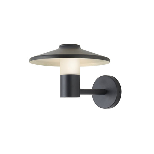CLOCHE II arbotante LED exterior negro con sombrero plano y difusor opalino, fondo blanco – Lámpara de Diseño Báez Lumina
