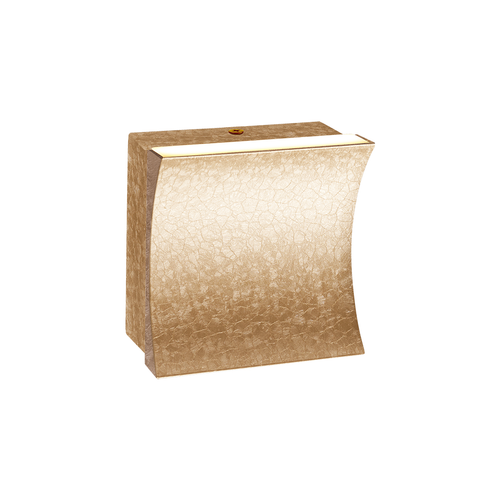 VIPERA WALL I arbotante LED dorado de frente curvo texturizado, fondo blanco – Lámpara de Diseño Báez Lumina