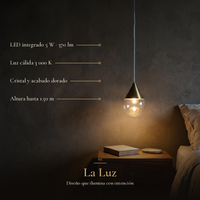 La Luz: GOCCIA CEILING con LED integrado 5 W · 370 lm, Luz cálida 3 000 K, Cristal y acabado dorado, Altura hasta 1.50 m